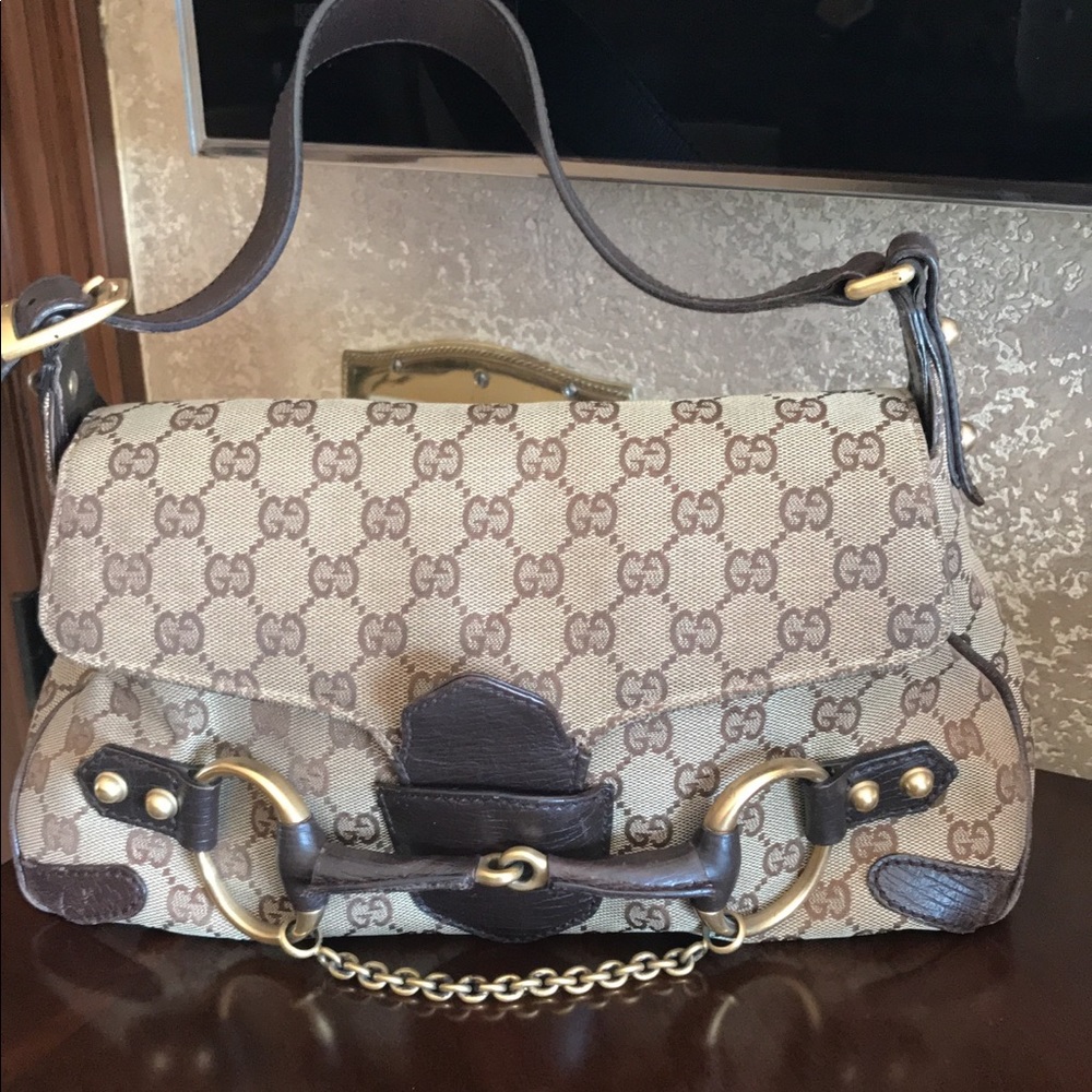 Purse (Gucci)